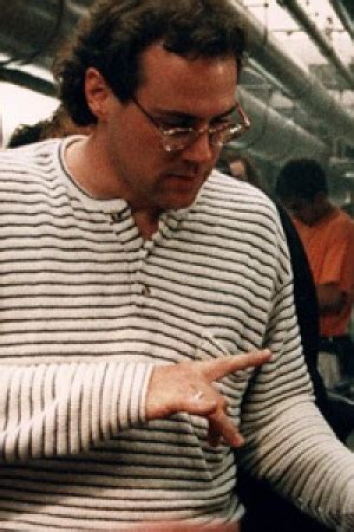 Stephen Sommers Biography, Movie Highlights and Photos AllMovie