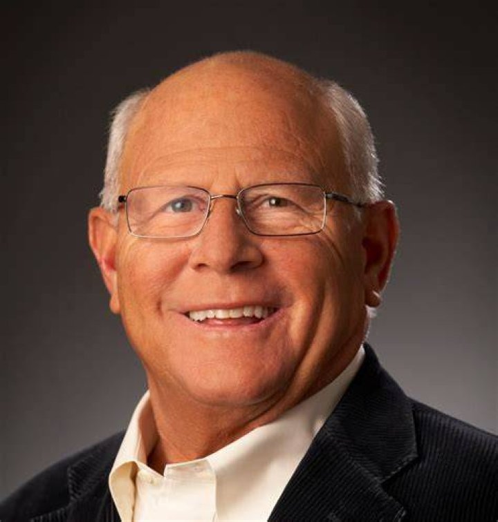 Steve Soboroff returns to LA Police Commission presidency Daily News