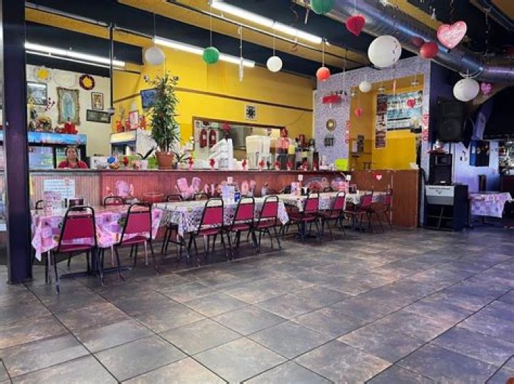 Taqueria Los Cocos 2 Melrose Park 2225 W North Ave H, Melrose Park