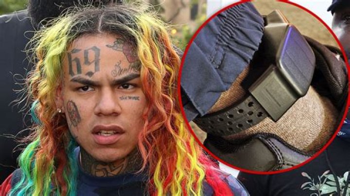 Tekashi 6ix9ine was caught whispering 'f*ck Brittney Griner' to a fan