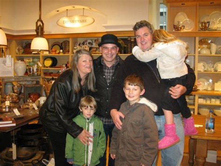 The Family Sanchez Michael Symon book signing, Ernie the dancer, Ev