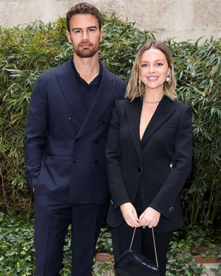 Theo James and Ruth Kearney in New York City Pictures POPSUGAR