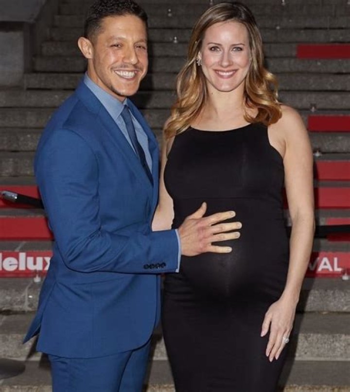 Theo Rossi Biography, Ethnicity, Height, Wife, Age, Parents, Family