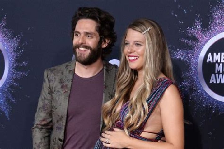 Thomas Rhett + Wife Lauren Share Postpartum Depression Story