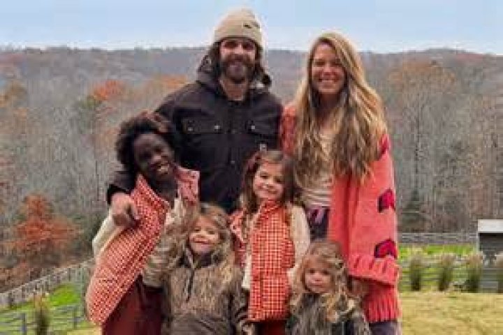 Thomas Rhett and Family Journey into Super Mario World on Halloween