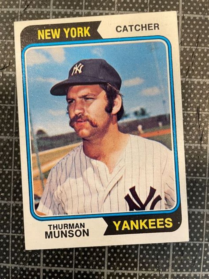 Thurman Munson New york yankees baseball, New york yankees, Yankees