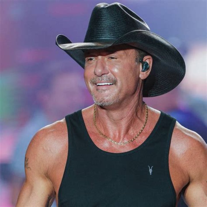 Tim McGraw ripped but waxed slick Country Love Songs, Hot Country Men