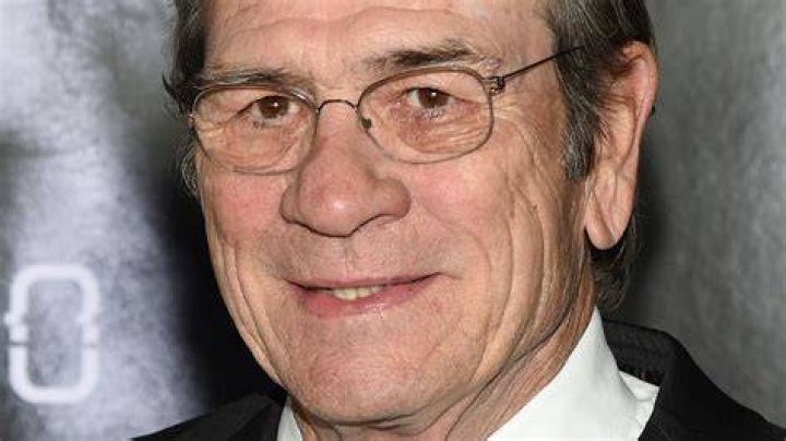 Tommy Lee Jones, Blockbuster Actor And Harvard Football Player, Has