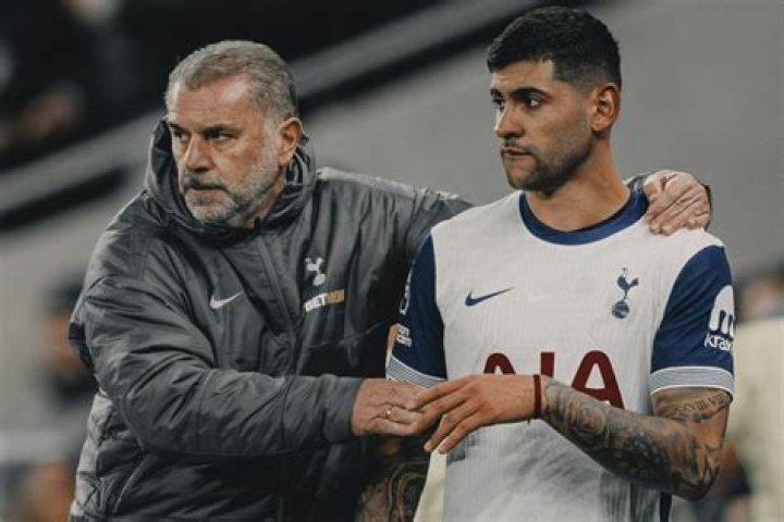 Tottenham make initial offer to beat Manchester United for Bordeaux