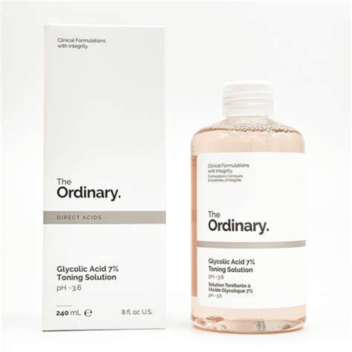 Unbiased Review Of The Ordinary Glycolic Acid 7% Toning Solution