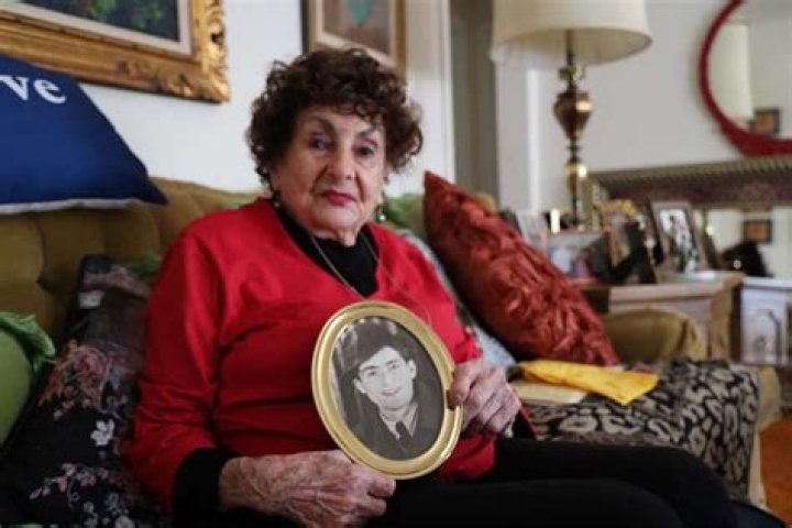 Uncover The Legacy And Impact Of Sonia Warshawski Through Her Obituary
