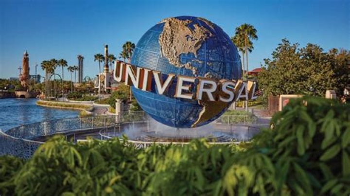 Universal Basic and the Role of Economics in Politics (Pia