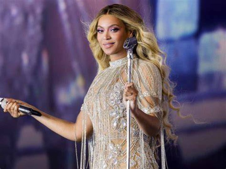 Unveil The Enchanting World Of Beyonc Valentine's Day