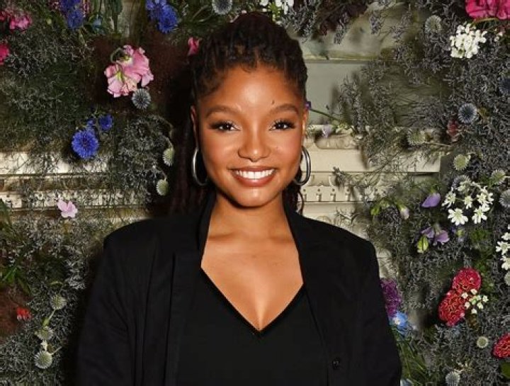 Unveiling Halle Bailey's Height: Discoveries And Insights