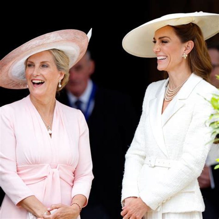 Unveiling The "James Middleton Shirtless" Phenomenon: Insights And Discoveries
