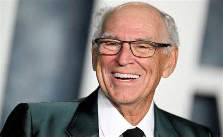 Unveiling The Riches Of Mickey Raphael: Net Worth And Beyond
