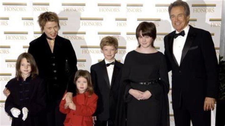 Unveiling Warren Beatty's Height: A Journey Of Discovery
