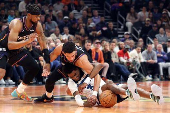 What Devin Booker Thinks About Ex Kendall Jenner's Relationship