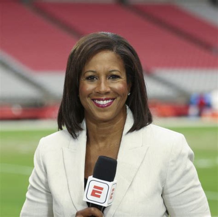 What Is Lisa Salters net worth? Bio Education, Husband