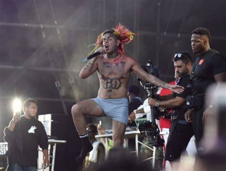 What is rapper 6ix9ine's net worth? The US Sun