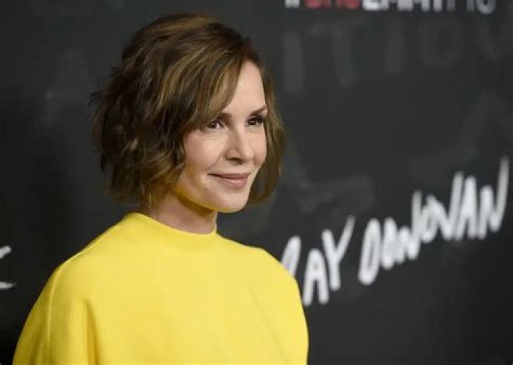 Where is Embeth Davidtz now? What happened to her? Wiki