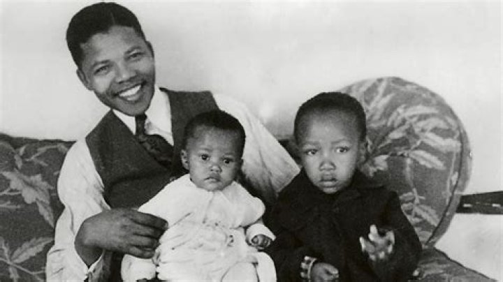 Who are Zoleka Mandela Parents? Meet Zwelibanzi Hlongwane and Zindzi