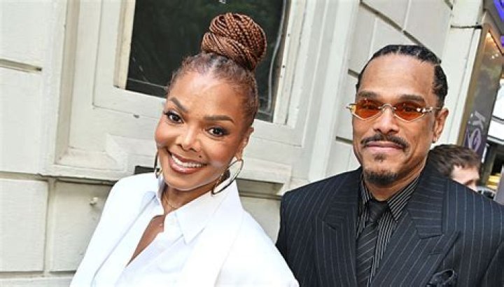 Who is Maxwell Rivera dating? Bio Mother, Wife, Family, Parents