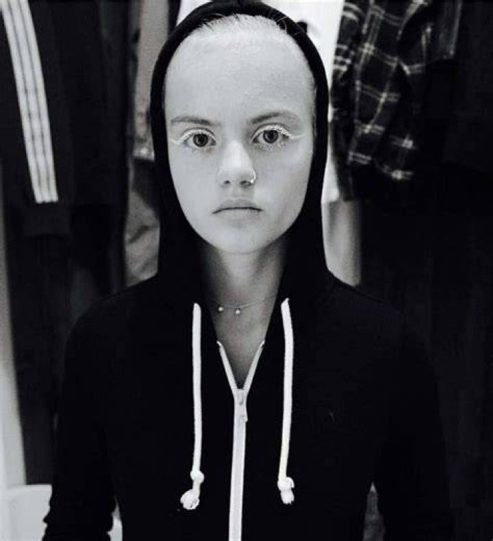 Who is Sixteen Jones Die Antwoord&rsquo;s Daughter, How Old is She? &raquo; Celeboid