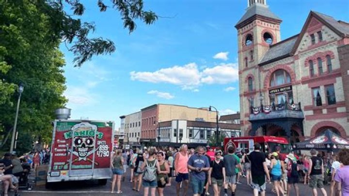 Woodstock Food Truck Festival on the Square Enjoy Illinois