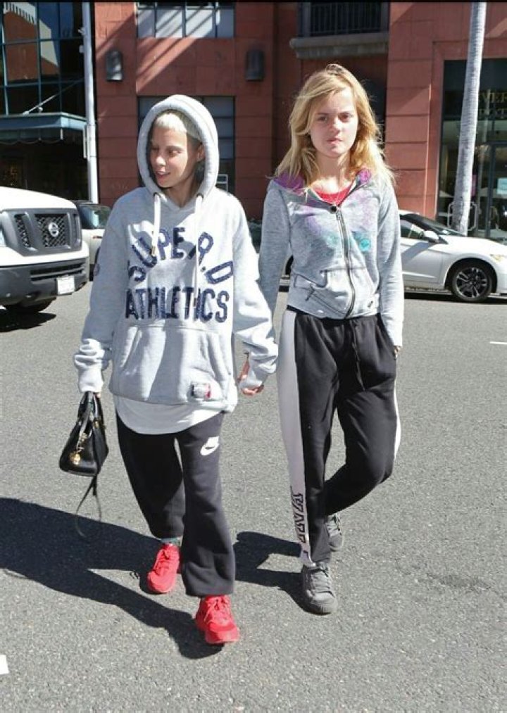 Yolandi Visser and she and Ninja's daughter, Sixteen Jones. Йоланди