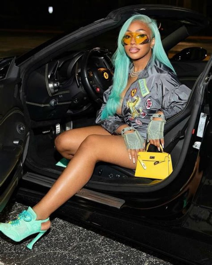 Yung Miami Asks Trina If She Dated Missy Elliott On 'Caresha Please