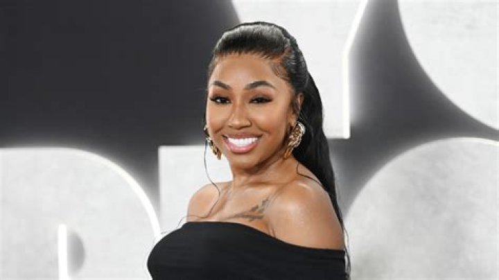 Yung Miami Tells Trina She Likes Golden Showers iHeart